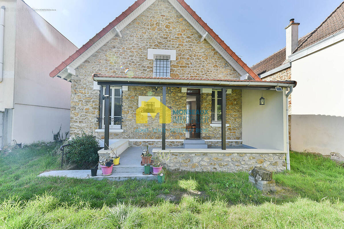 Maison à SAINT-MICHEL-SUR-ORGE