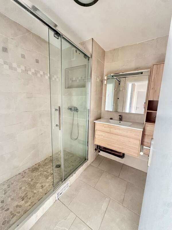 Appartement à SAINT-PRIX