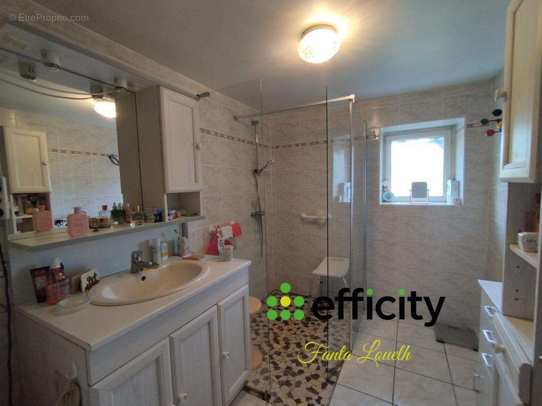 Maison à SAINT-HILAIRE-LA-PALUD