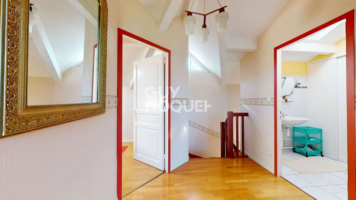 Maison Vesoul 7 pièces - photo 13