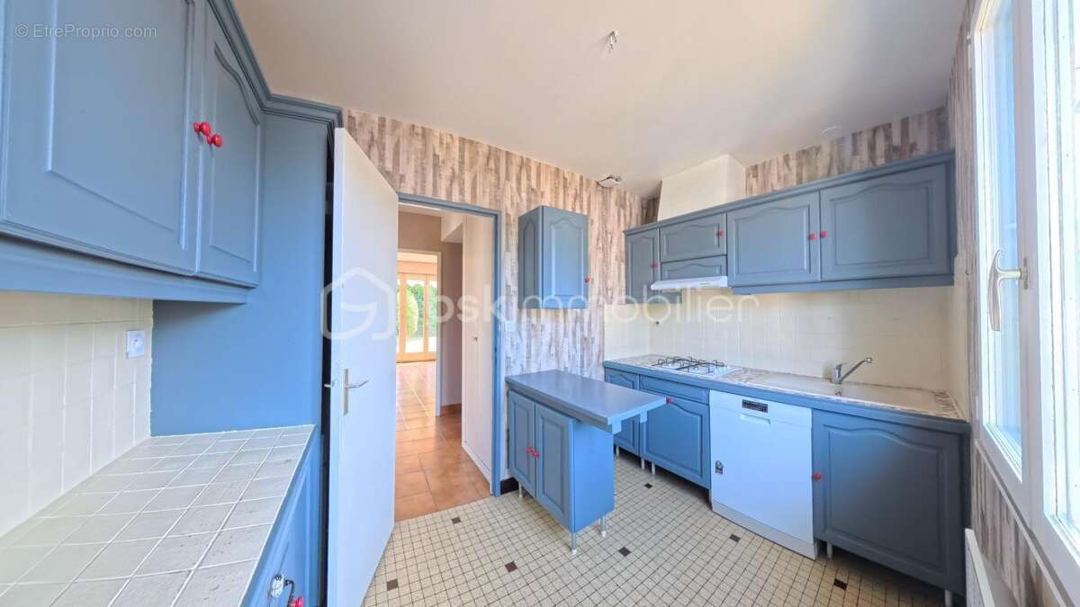 Maison 84 m2. Plain-pied de charme avec Jardin Arboré & Double Garage - photo 6