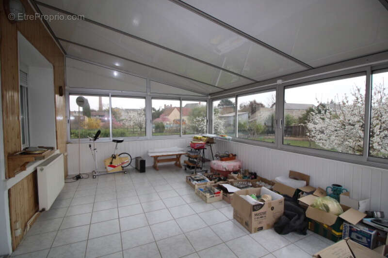 Maison à CHATELLERAULT