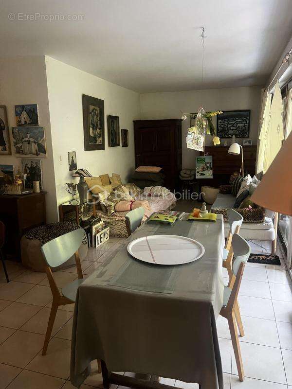 Appartement à CHILLY-MAZARIN