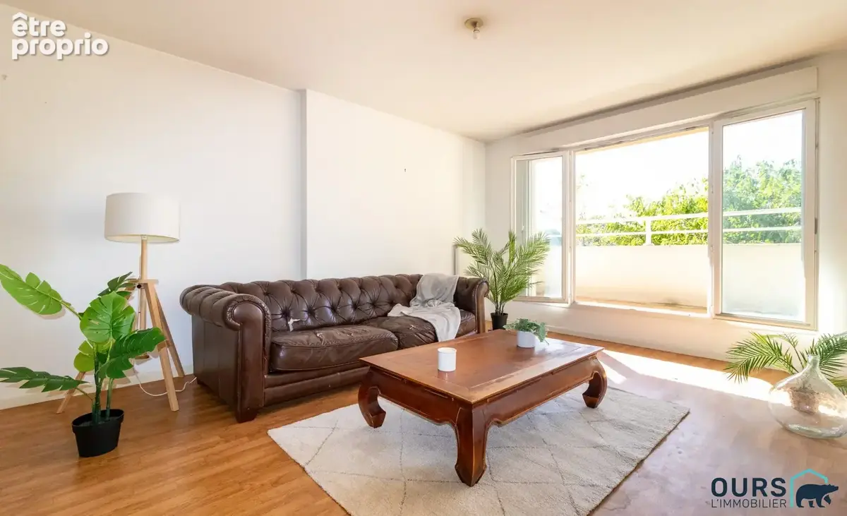 Appartement à SAINT-DENIS