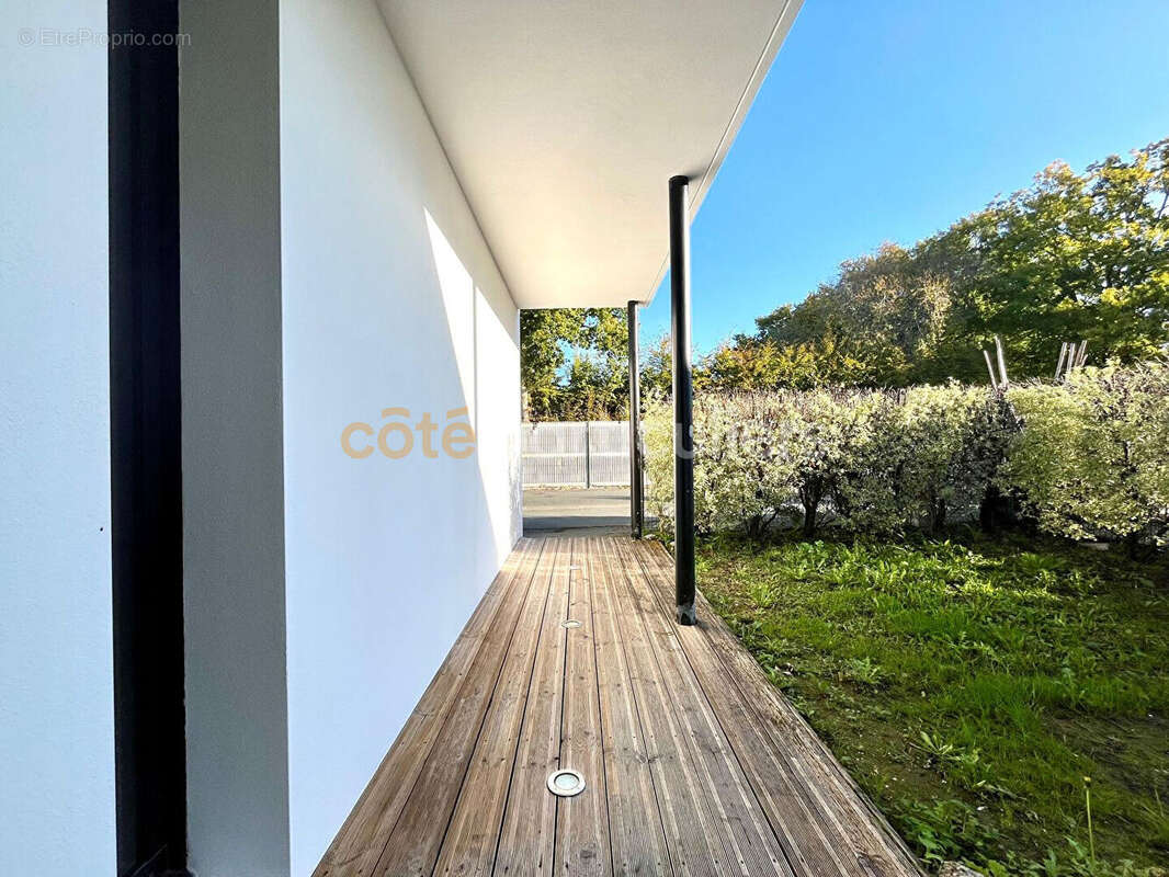 Maison à SAINT-SULPICE-DE-ROYAN