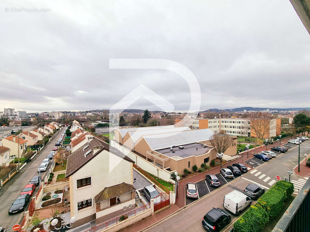 Appartement à SAINT-GRATIEN