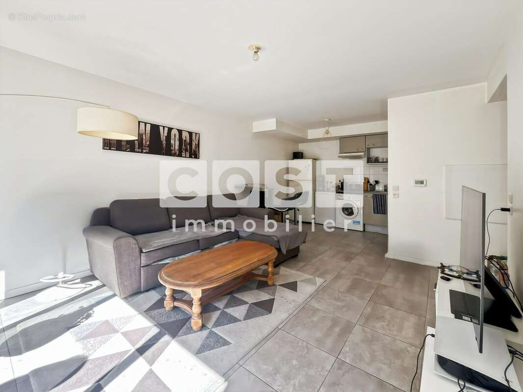 Appartement à BOIS-COLOMBES