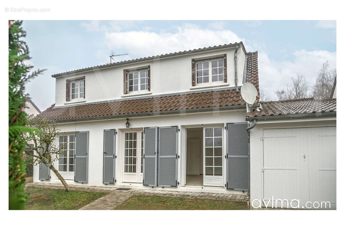 Maison à FEUCHEROLLES