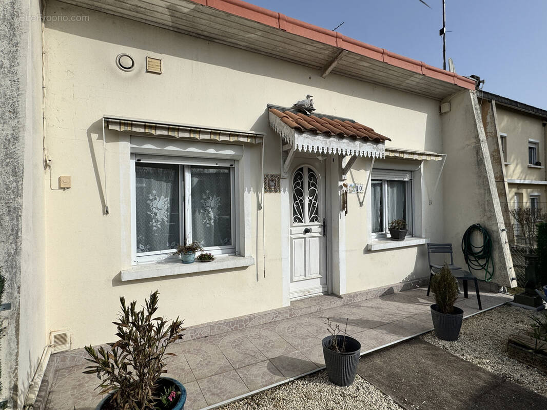 Maison à CASTELJALOUX