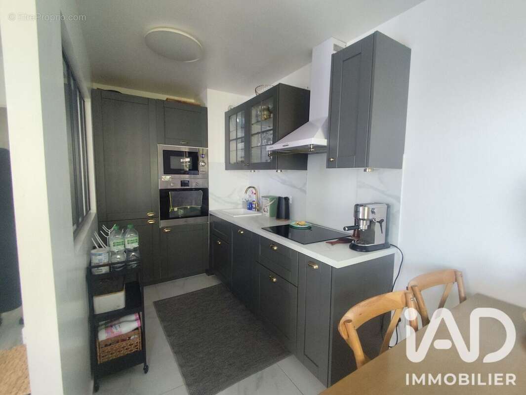 Photo 5 - Appartement à CHOISY-LE-ROI