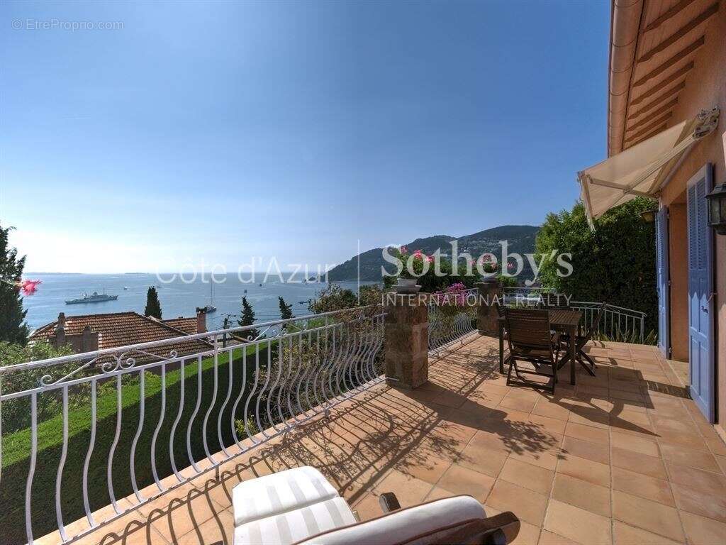 Maison à THEOULE-SUR-MER