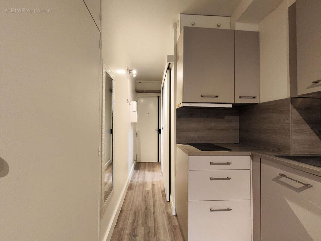 Appartement à PARIS-7E