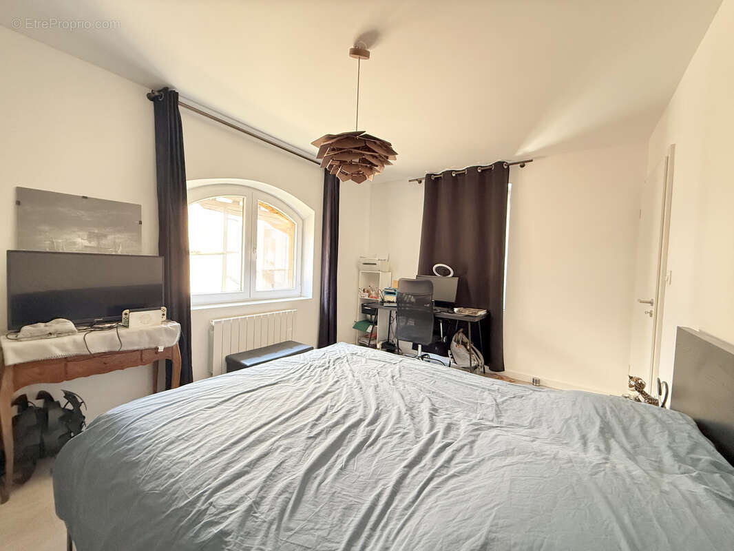 Superbe appartement 4 pièces lumineux de 92,7 m2 + parkings - photo 5