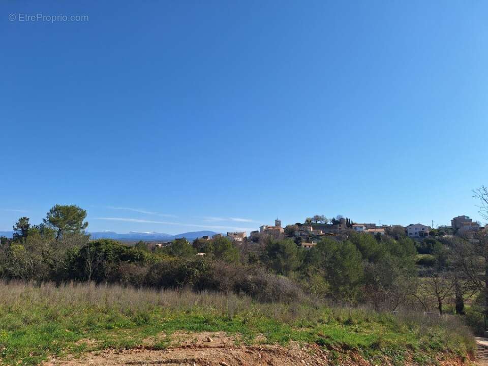 Terrain à MONTMEYAN