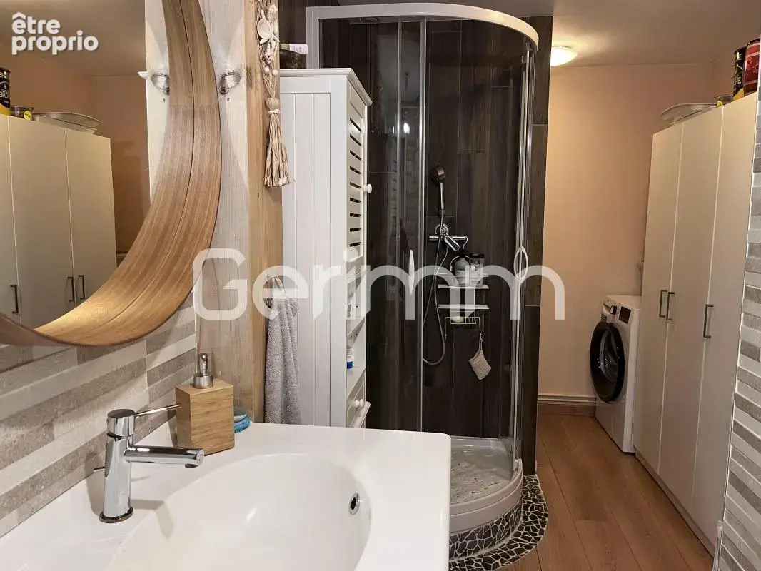 Vente - Maison - 6 pièces + cuisine - 132 m² - 519 000 € - LA - photo 13