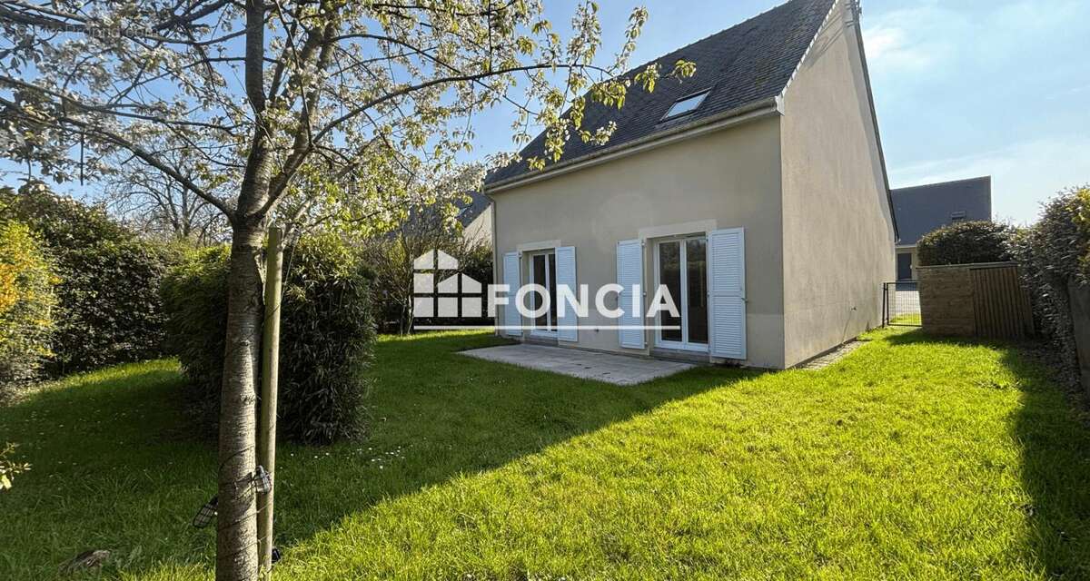 Maison à SABLE-SUR-SARTHE