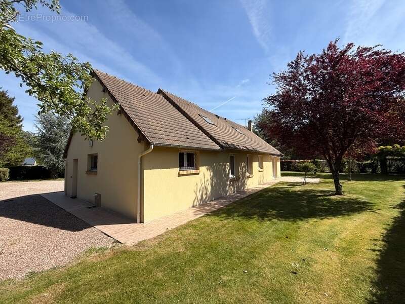 Maison à LA VESPIERE