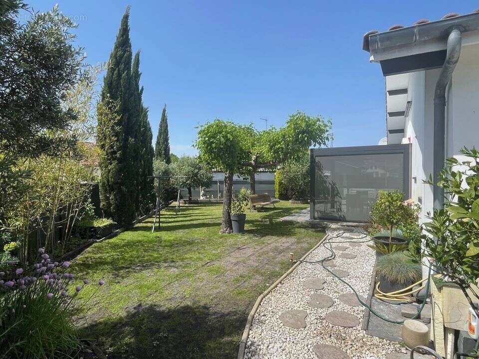 Maison à MORCENX
