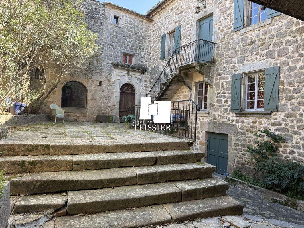 Maison à JOYEUSE