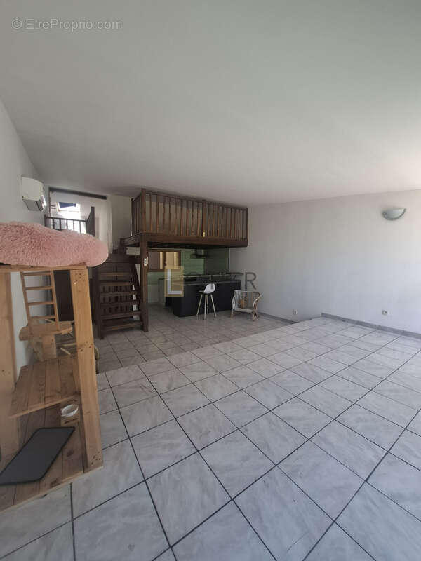Appartement à BEZIERS