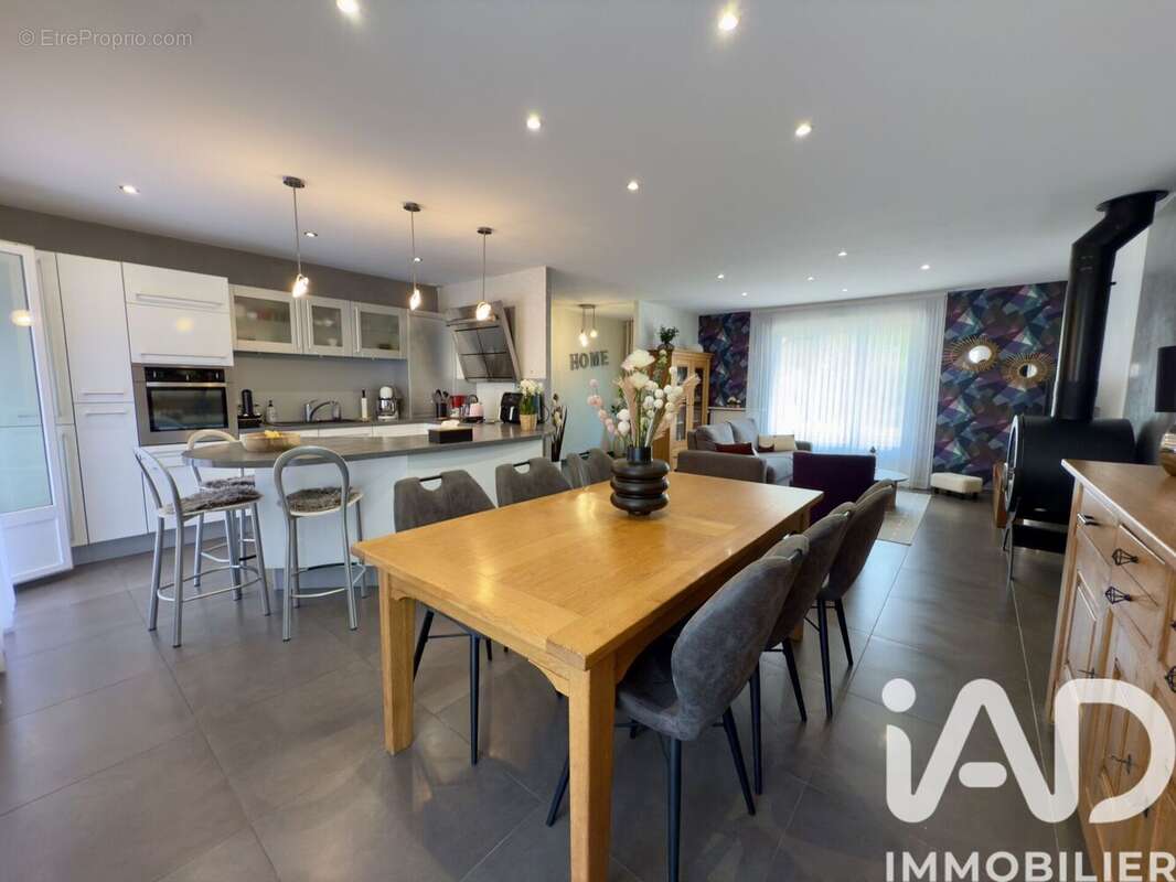 Photo 4 - Maison à SAULNES