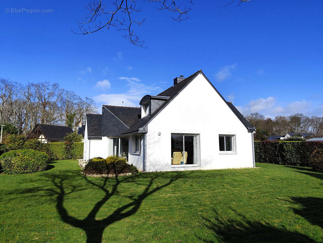 Maison à COMBRIT