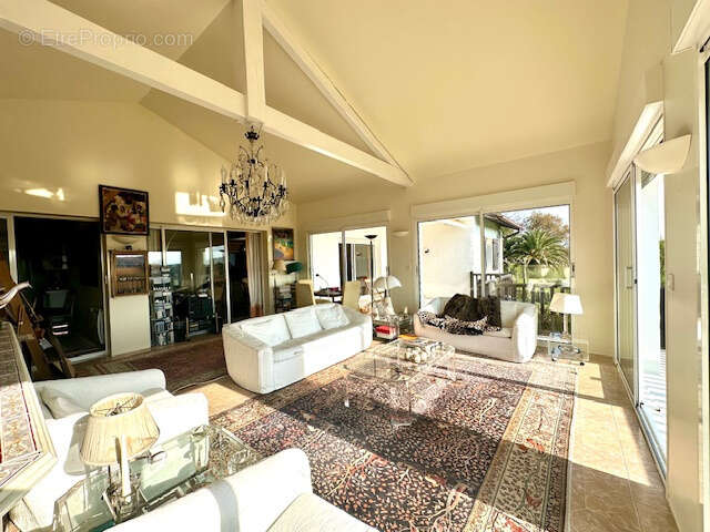 Appartement à ARBONNE