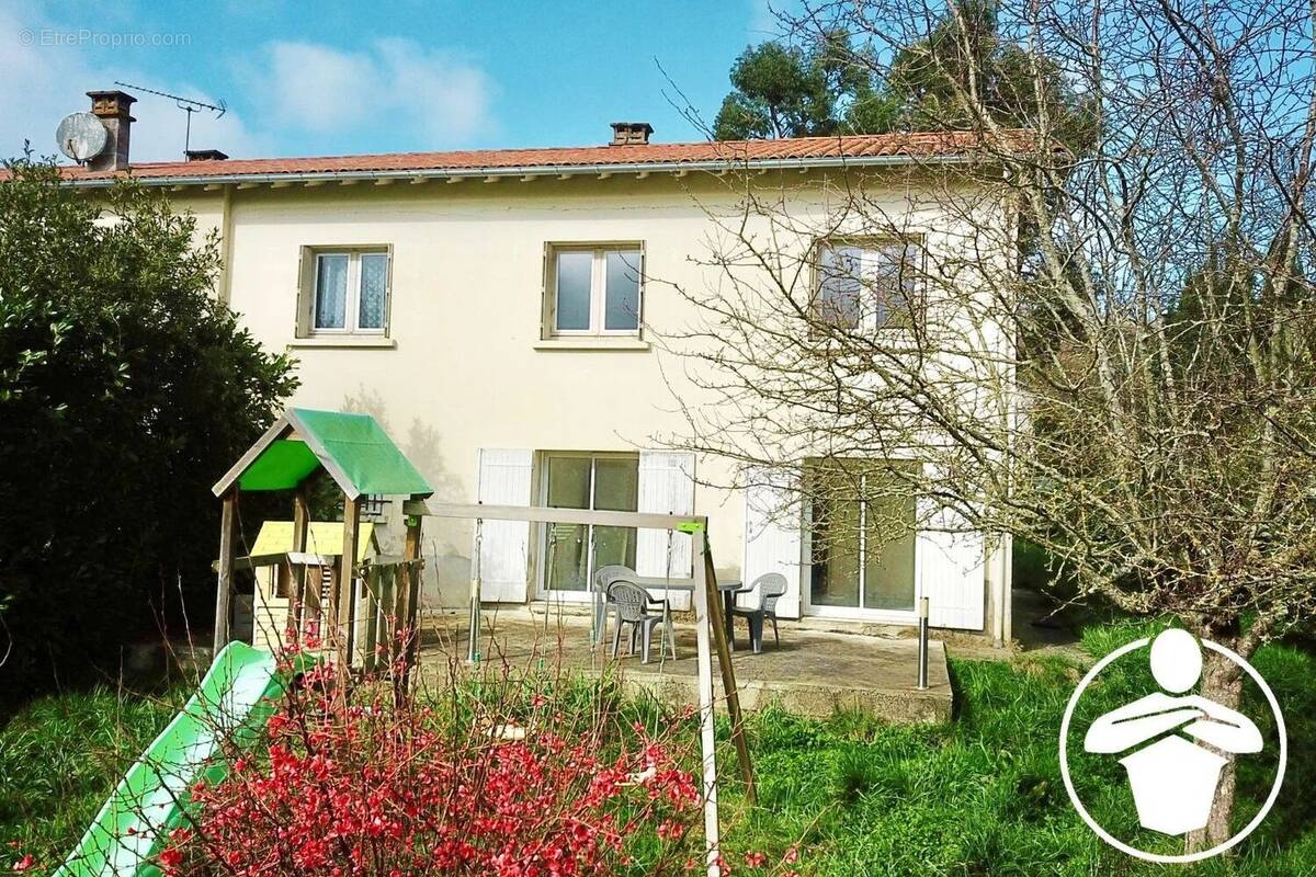 Maison à CASTELCULIER