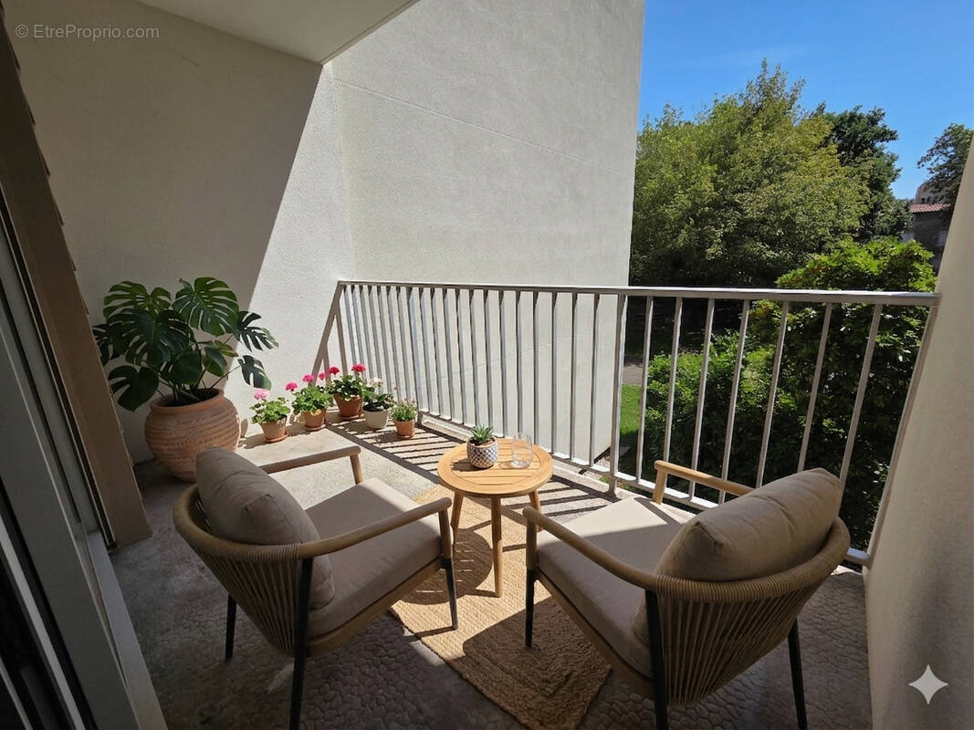 Appartement à VILLEURBANNE