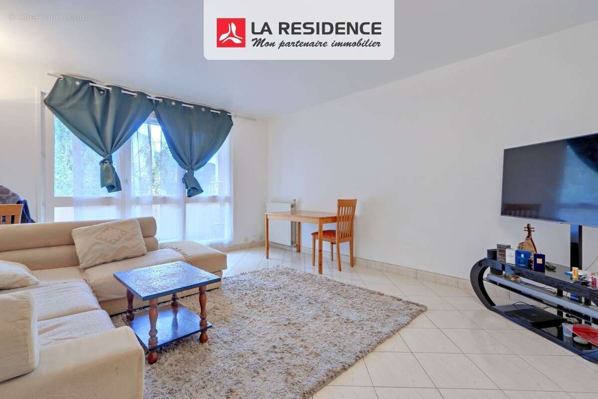 Appartement 66 m² à Ermont  - photo 2
