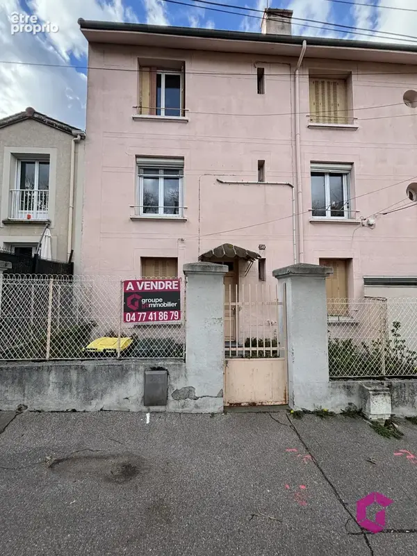 Appartement à SAINT-ETIENNE