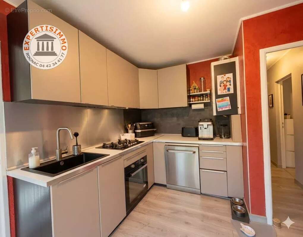 Appartement à LES PENNES-MIRABEAU