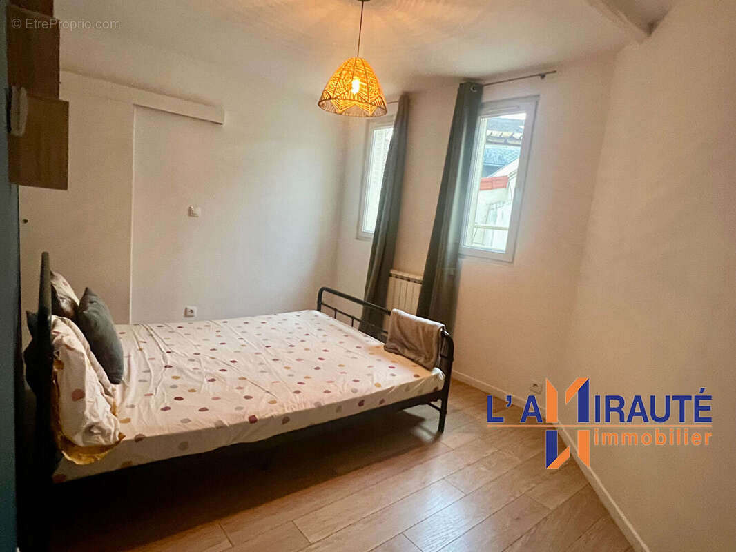 Appartement à HOUILLES