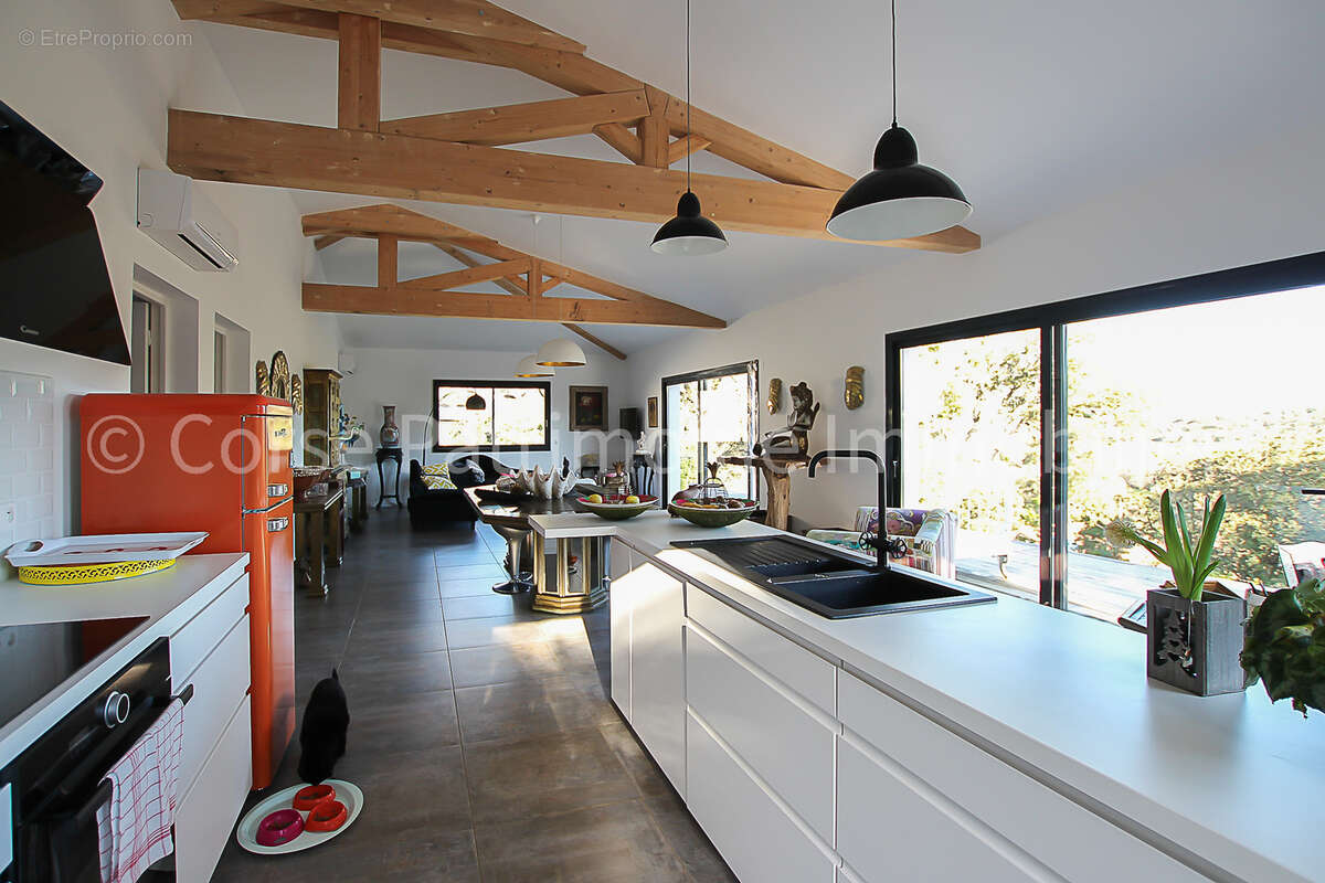 Maison à PORTO-VECCHIO