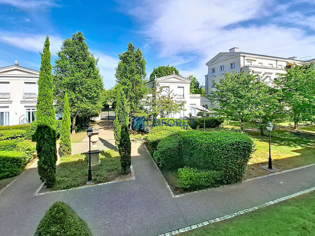 Appartement à SERRIS
