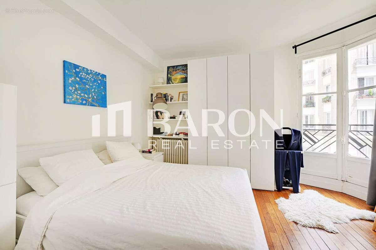 Appartement à CLICHY