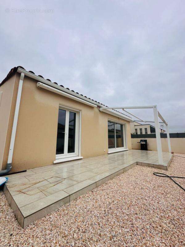 Maison à SERIGNAN