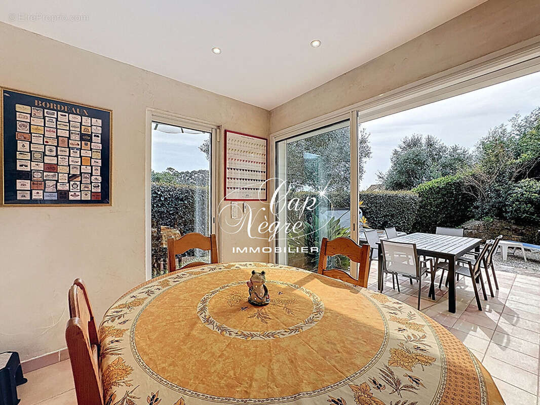 Maison à RAYOL-CANADEL-SUR-MER