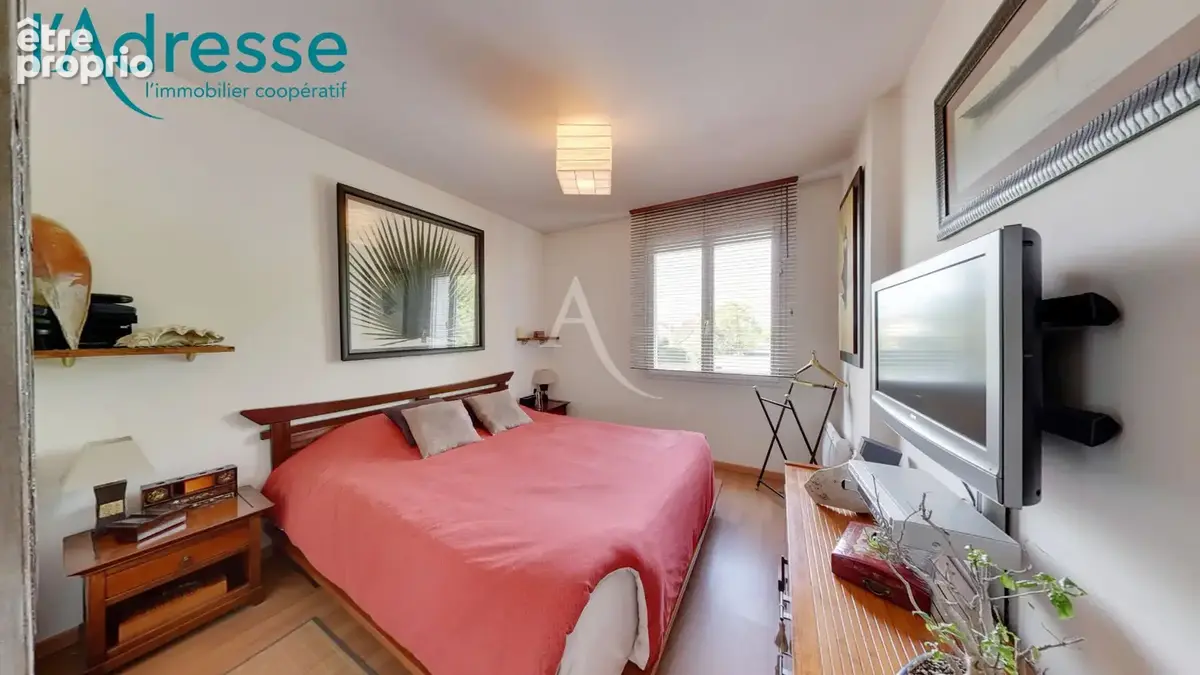 Rare 3 pieces avec double box et 2 parking 56 m² - photo 5
