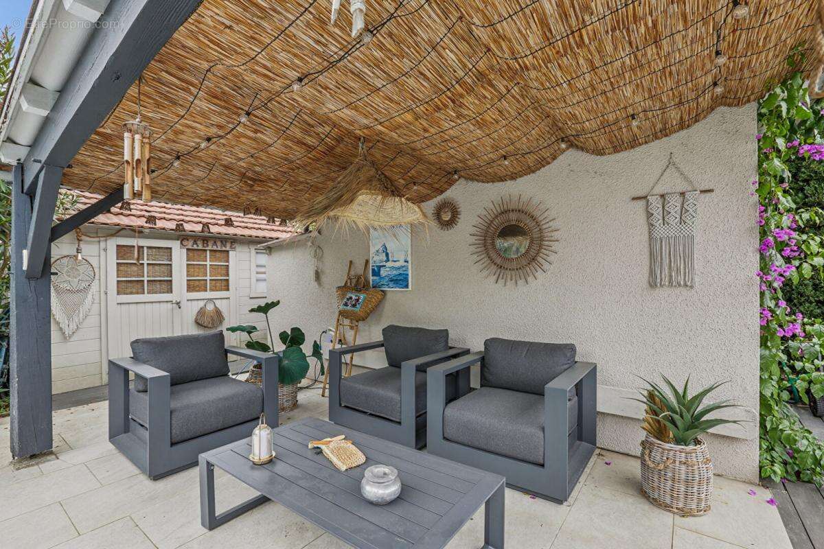 Maison à RILLIEUX-LA-PAPE