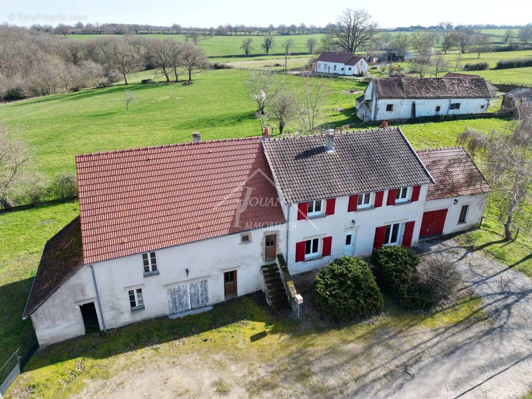 Maison à BOURBON-L'ARCHAMBAULT