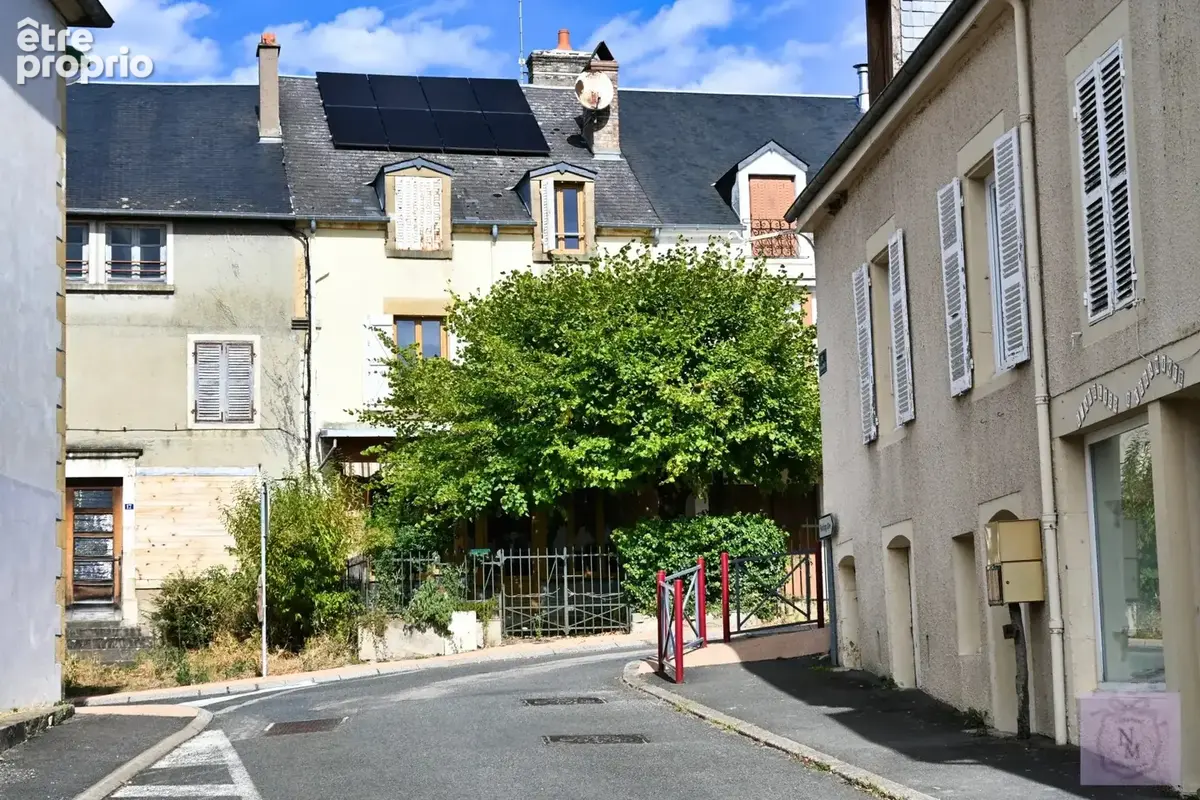 À vendre : maison de caractère à Saint-Honoré-les-Bains - photo 2