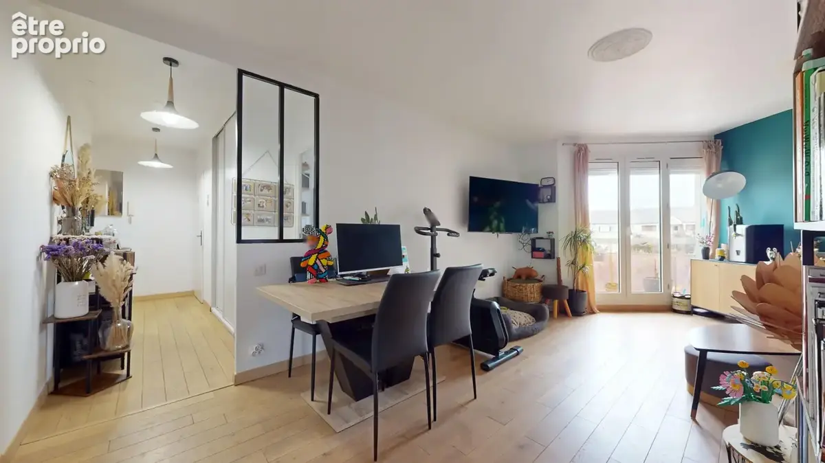 Coup de cœur   2 pièces avec 2 balcons, parkings et cave ! - photo 4