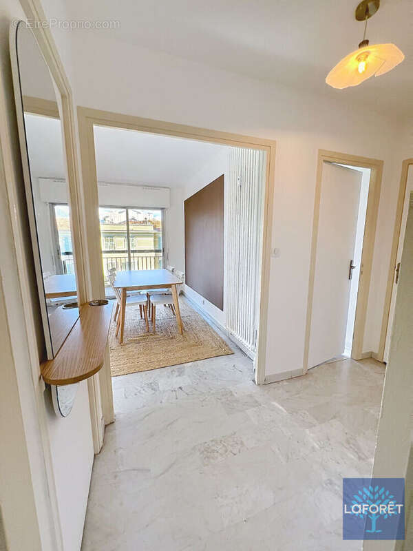 Appartement à NICE