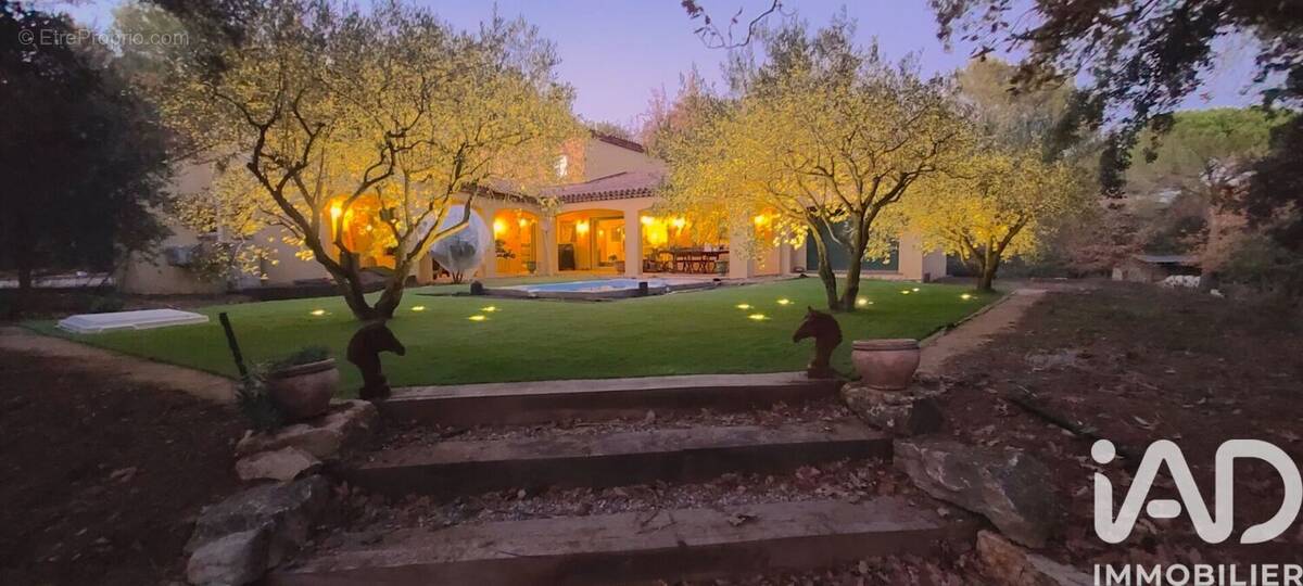 Photo 1 - Maison à LA MOTTE