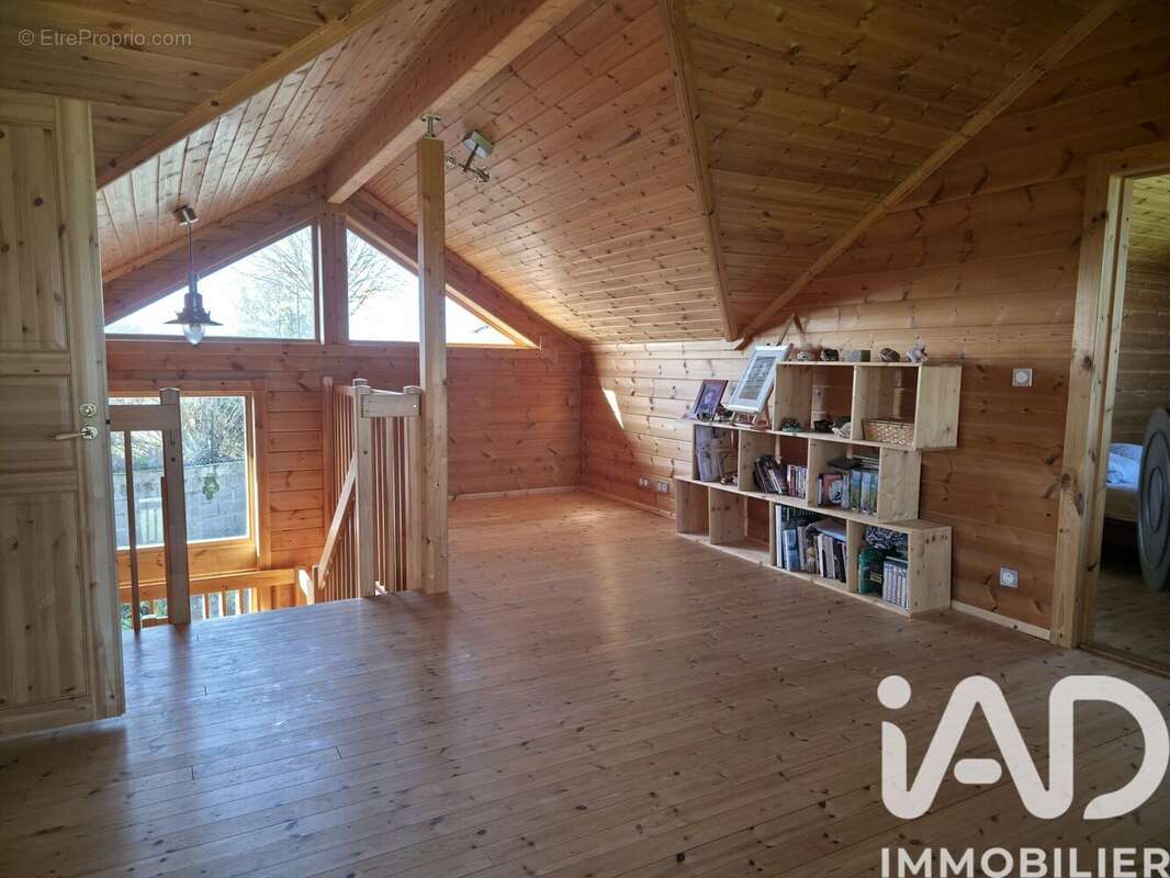 Photo 7 - Maison à SAINT-SULPICE