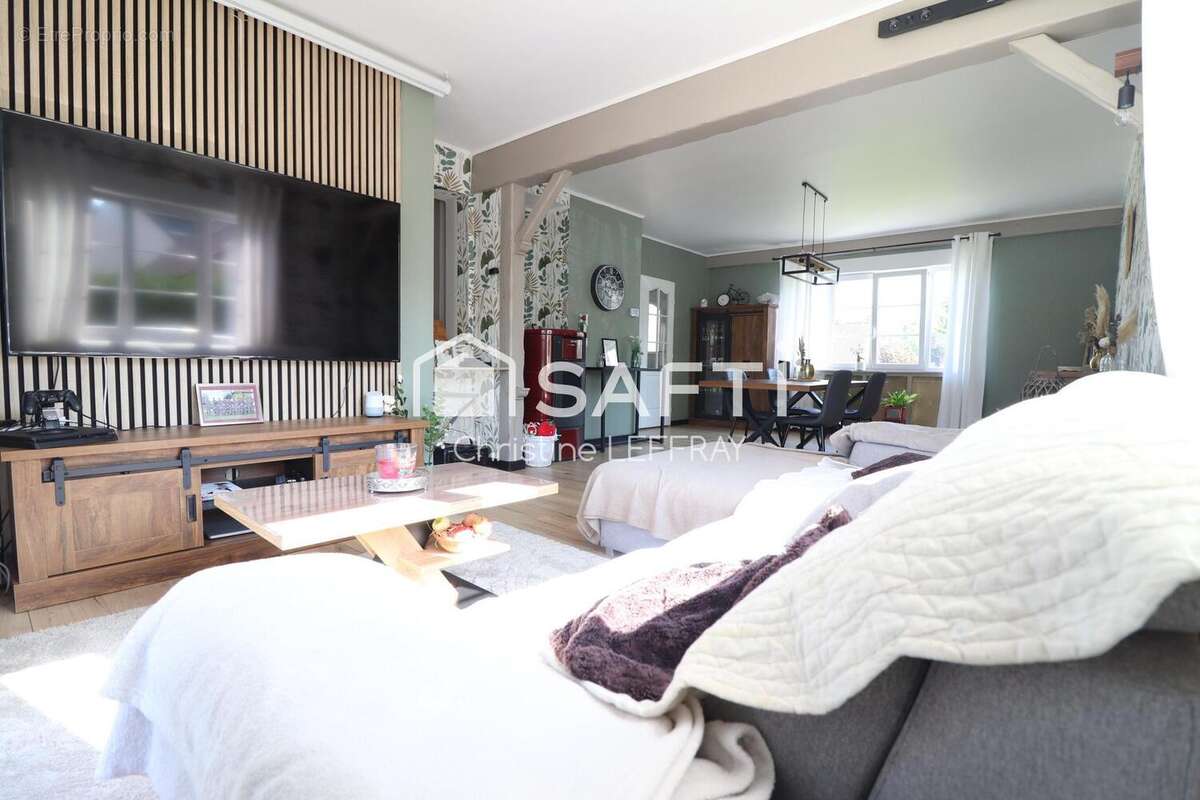 Photo 3 - Maison à DOULLENS