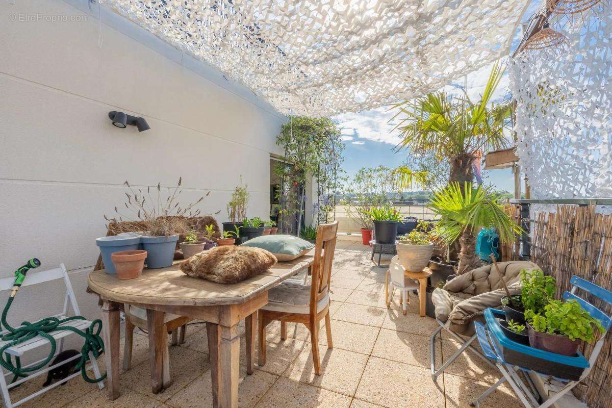 Appartement de 4 pièces de 65,64 m² et 60 m² de terrasse à Bondy - photo 3