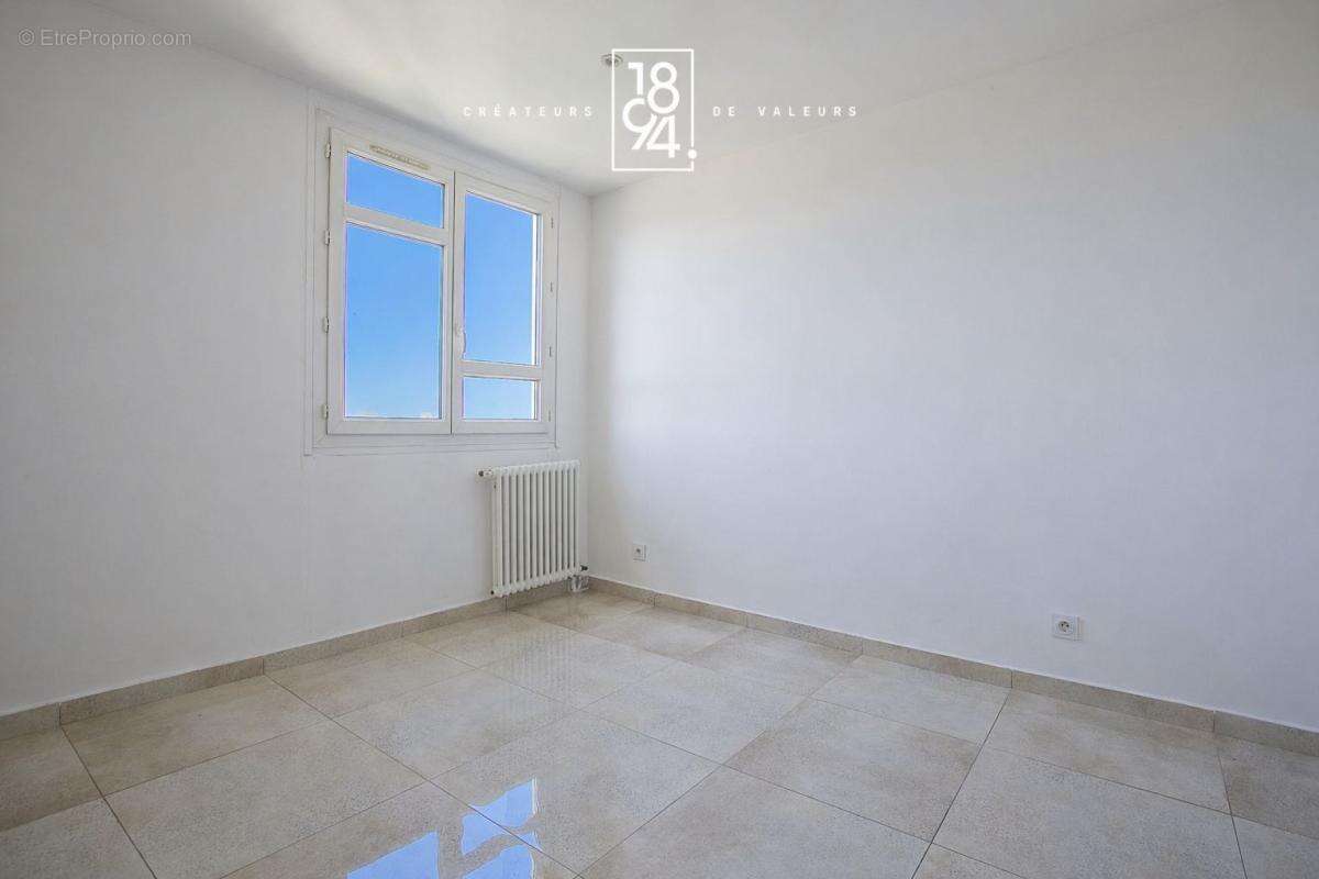 Appartement à MARSEILLE-10E