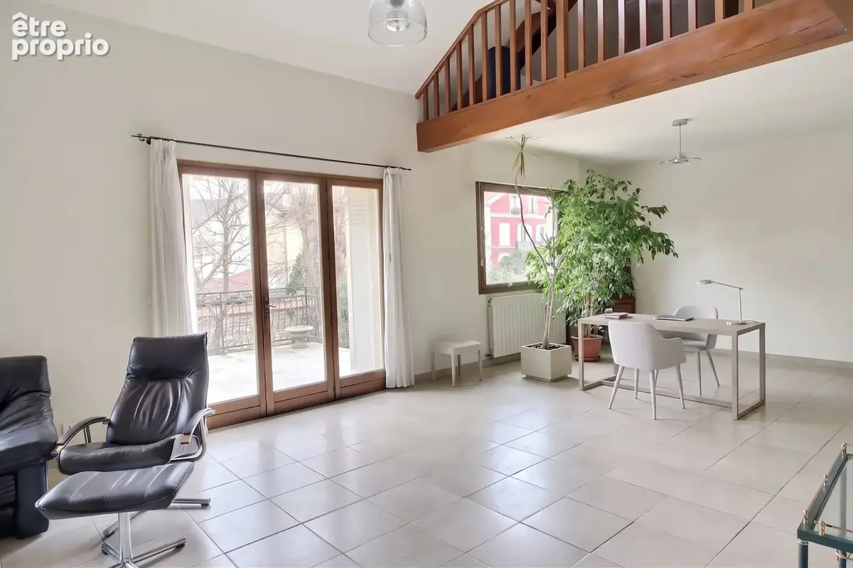 Maison 7 pièces 250 m² à vendre à Saint-Maur-Des-Fosses (94100) - photo 4